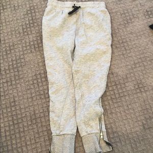 Men’s jogger sweatpants